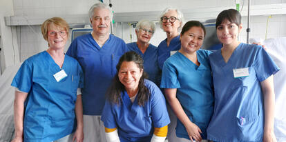 Station Dialyse, von links Stationsleitung Frau Boos und Team (Bild: GLKN)