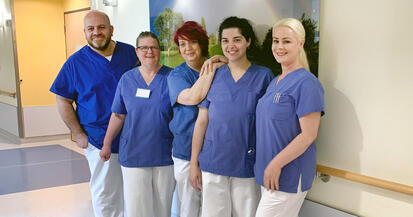 Station Chäserrugg West, zweite von links Stationsleitung Frau Graumann mit Team