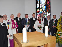 Gruppenbild bei der Einweihungsfeier