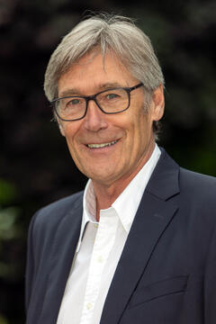 Dr. Wolf-Rüdiger Klare ist Chefarzt des Diabeteszentrums am Hegau-Bodensee-Klinikum Radolfzell. In einem Vortrag am 16. September klärt er über die Volkskrankheit Zucker auf. Bild: Andreas Kochlöffel