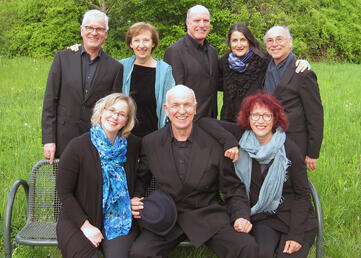 Ensemble "Vokalgourmets" - Vorne v.l.n.r: Ricarda Kammerer, Theo Schnieringer, Bettina Barthelt. Hinten v.l.n.r.: Bernd Wellhörner, Monika Blaser-Eppler, Andreas Laube, Gaby Wöhrle, Reinhold Ambross.