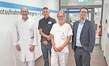 Prof. Dr. med. Ivo Quack, Norbert Jobst, Dr. med. Heike Unverhau und Thomas Beringer freuen sich über den erfolgreichen Start der Kooperation (Bild: GLKN)